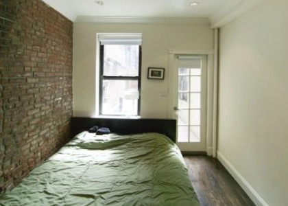 1 bed · 1 bath in W 14th & 8th Ave