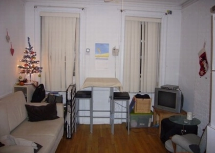1 bed · 1 bath in Bleecker & MacDougal