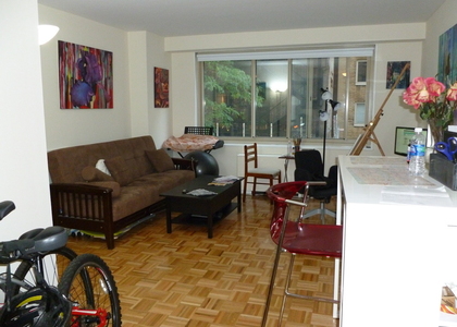 W 14th & 6th  - Photo 1