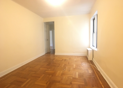 Fort Washington Ave - Photo 1