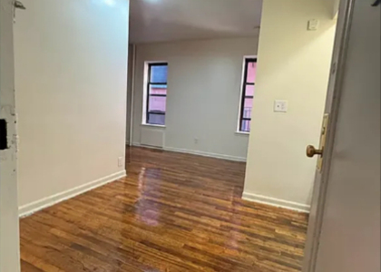 220 east 29 street , New York - Photo 1