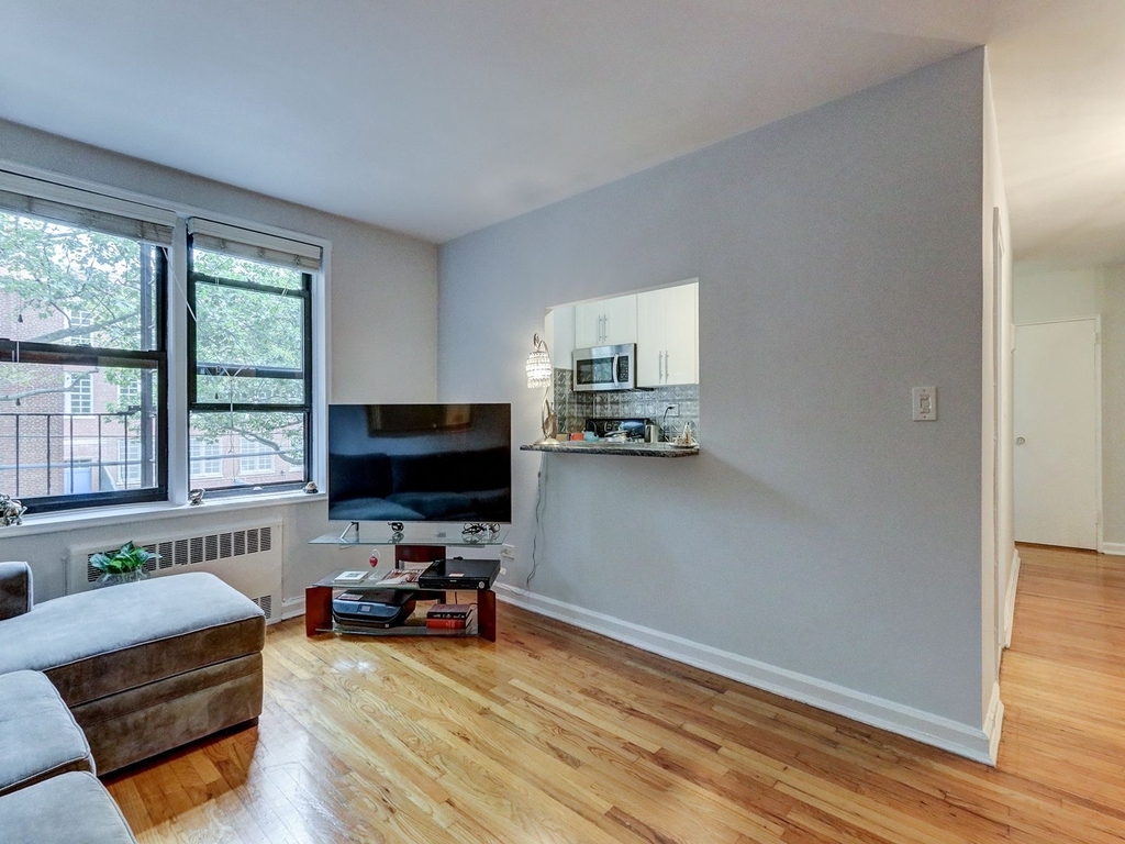 102-12 65th Avenue - Photo 2