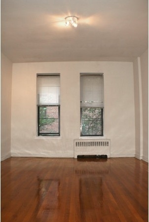 East 70th Street - Photo 4