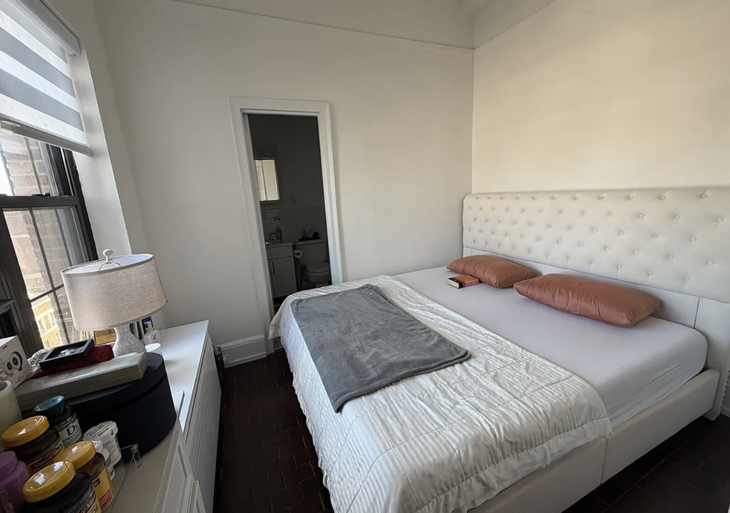 160 West 73rd Street - Photo 5