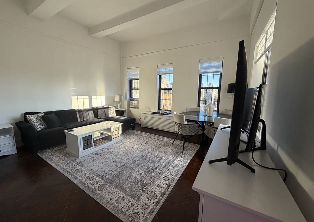 160 West 73rd Street - Photo 1