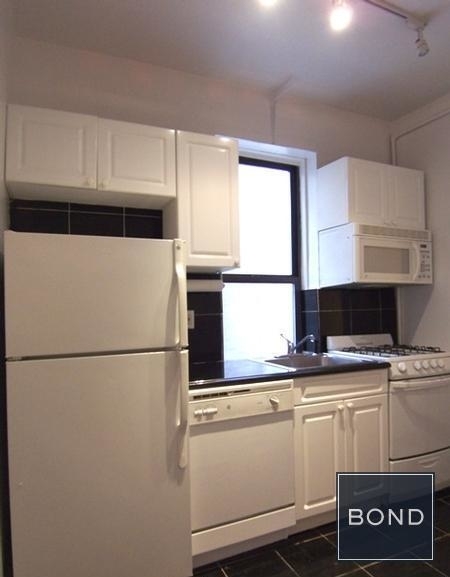 East 83rd Street - Photo 2