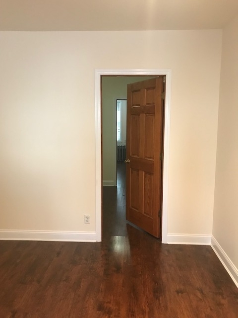 65 Place and Admiral Ave - Photo 2