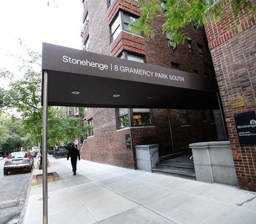 Gramercy Park S - Photo 3