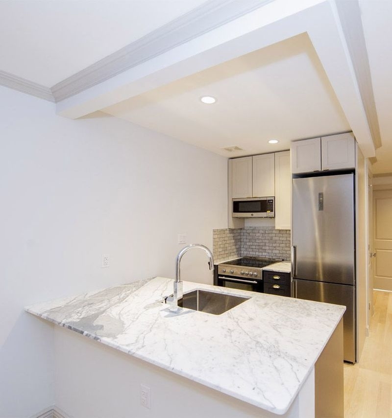 13 East 7th Street - Photo 1