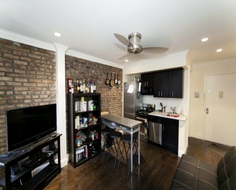 520 East 5 - Photo 1