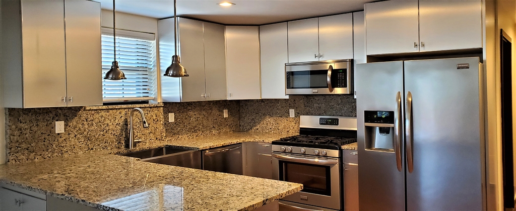 2503 23rd Street - Photo 1