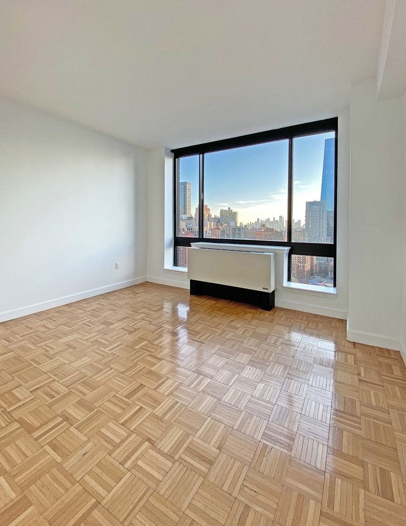 No Fee + Free Month! West 42nd Street - Photo 1