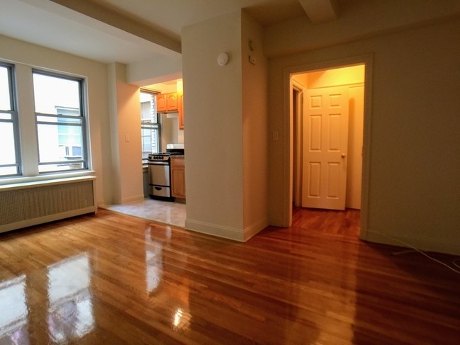 301 east 38th - Photo 0