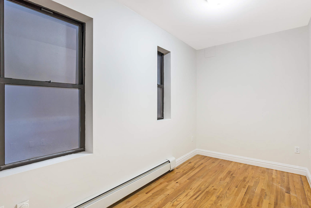 437 West 54th Street - Photo 6