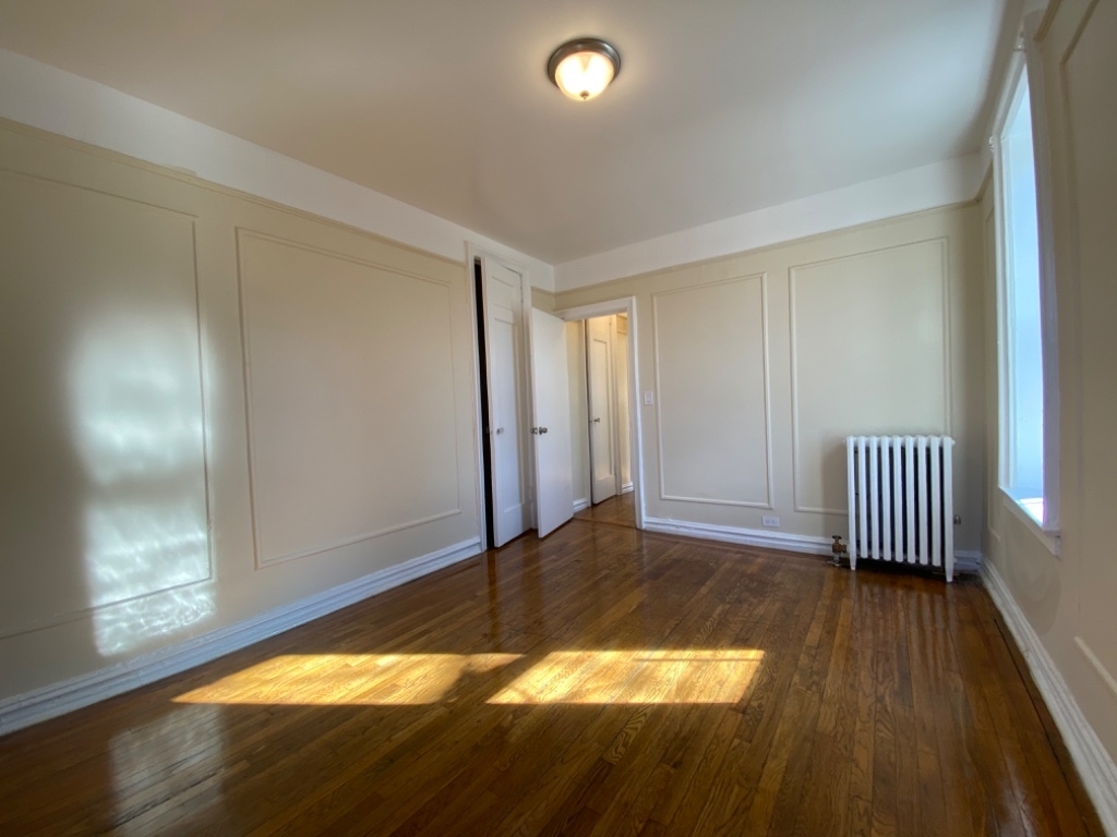 114-116 West 238th  - Photo 6