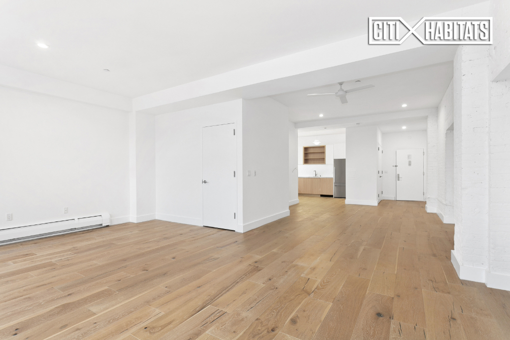 275 Park Avenue - Photo 1