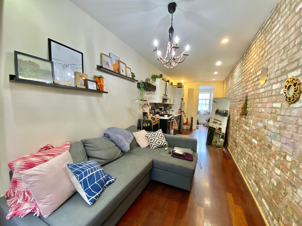1013 Pacific Street - Photo 0