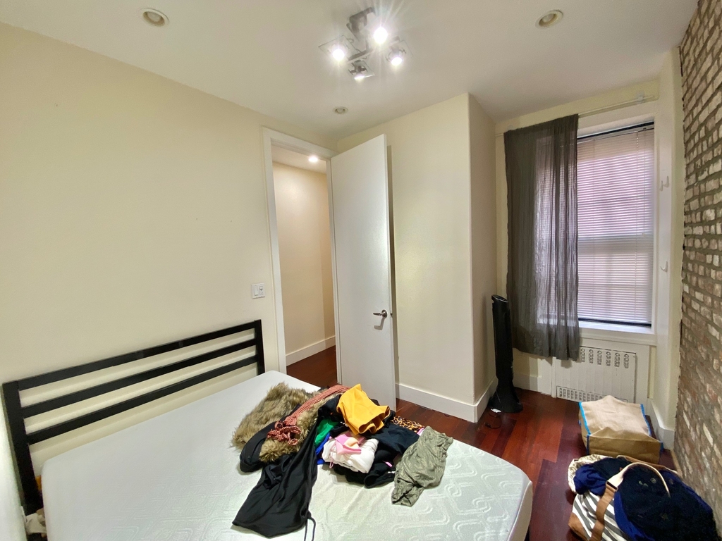 1013 Pacific Street - Photo 5