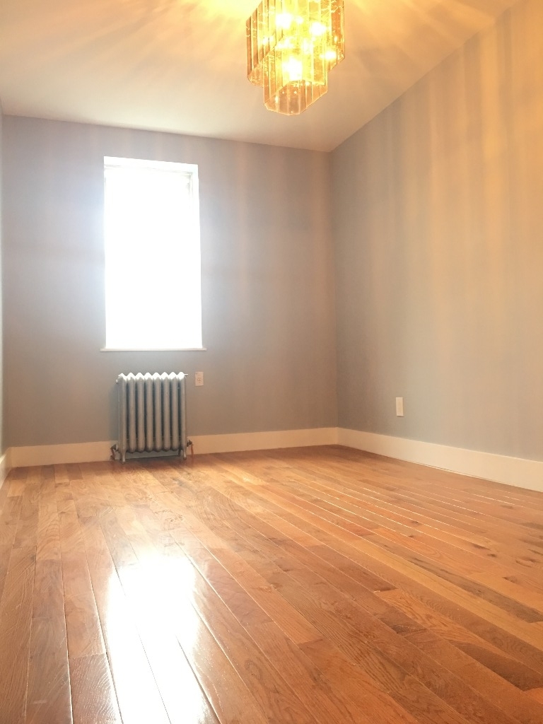 2061 Fulton Street - Photo 3