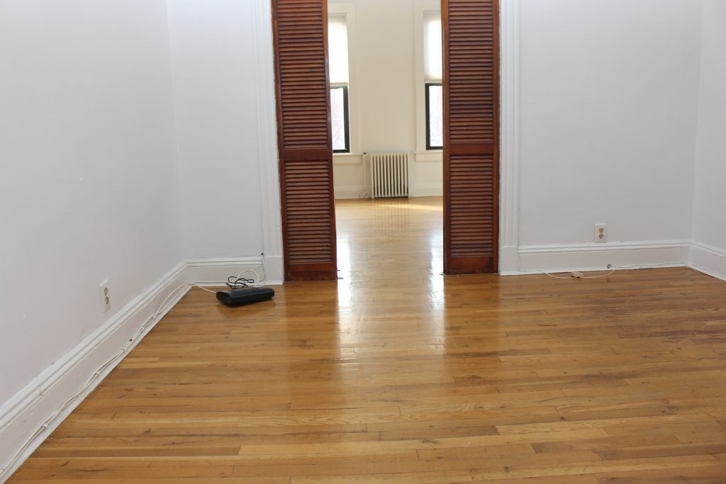 177a 31st Street - Photo 2