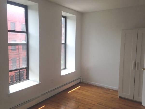 161 East 107th Street - Photo 4