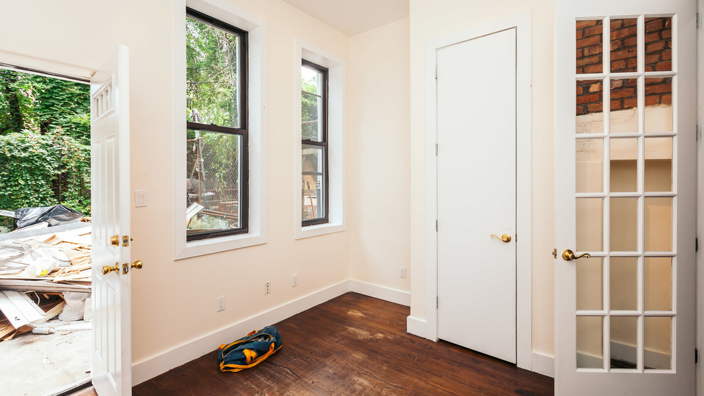 1038 Flushing Avenue - Photo 6