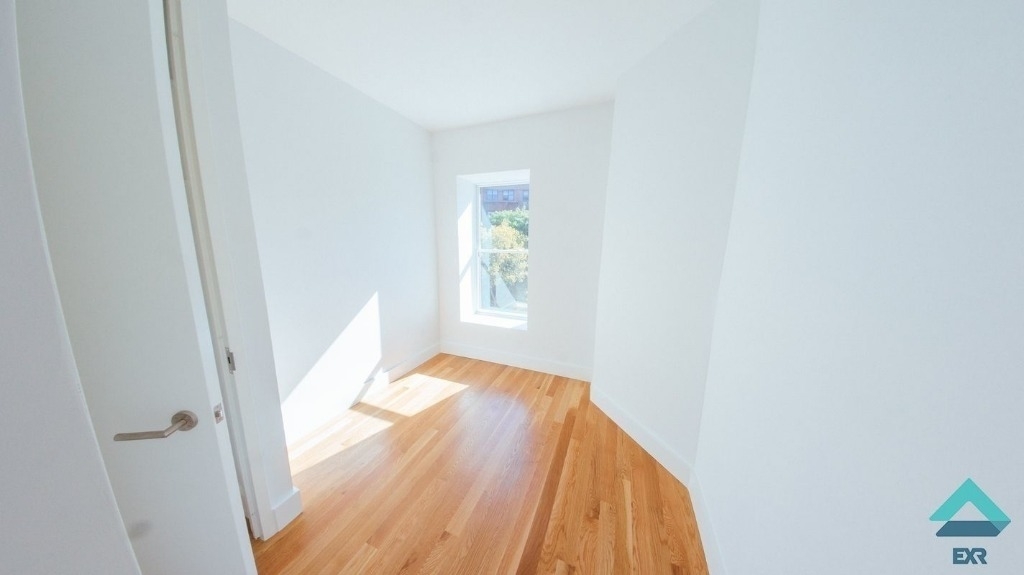 127 Lefferts Place - Photo 0