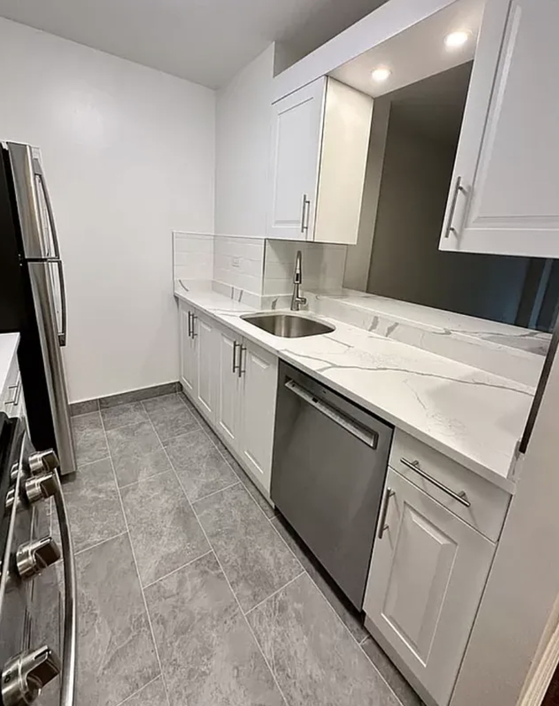 east 71 st  - Photo 3