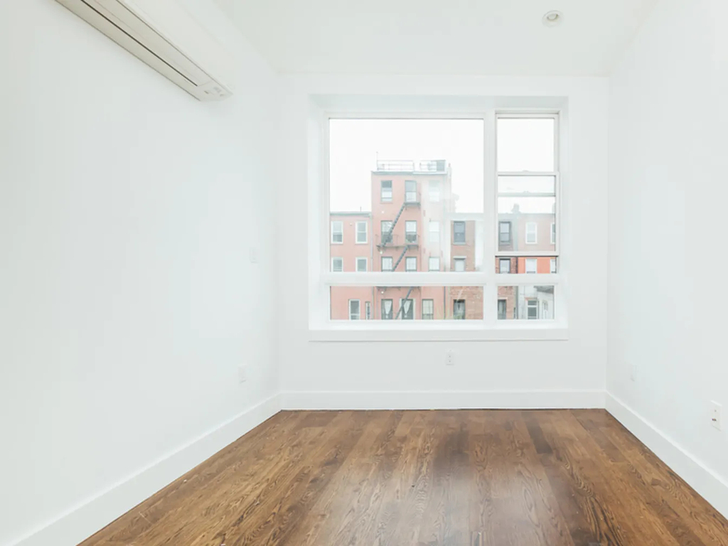1234 Bedford Avenue - Photo 6