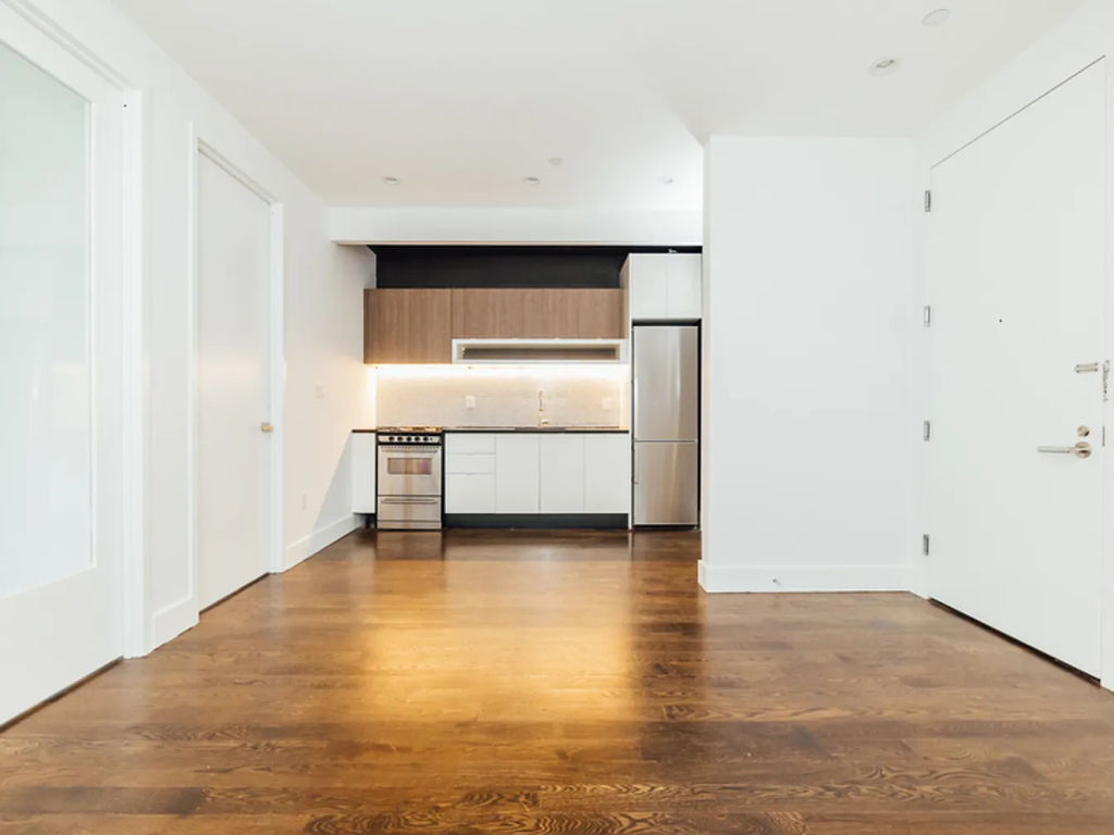 1234 Bedford Avenue - Photo 4