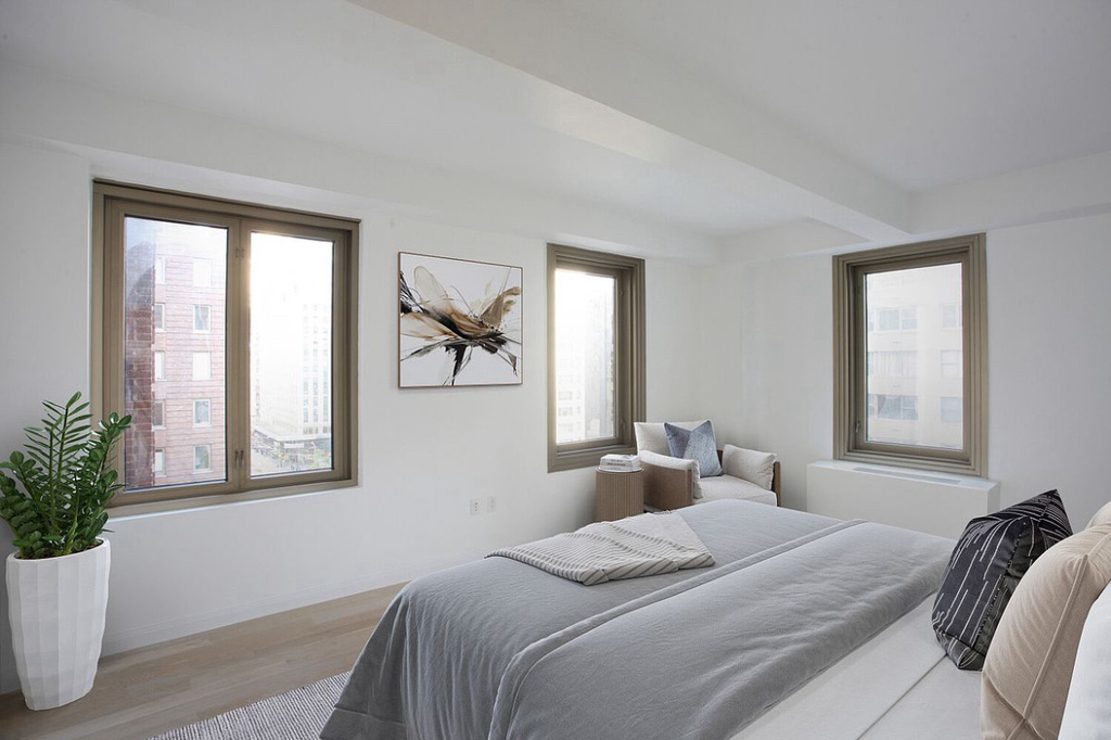 West 58th street - Photo 3