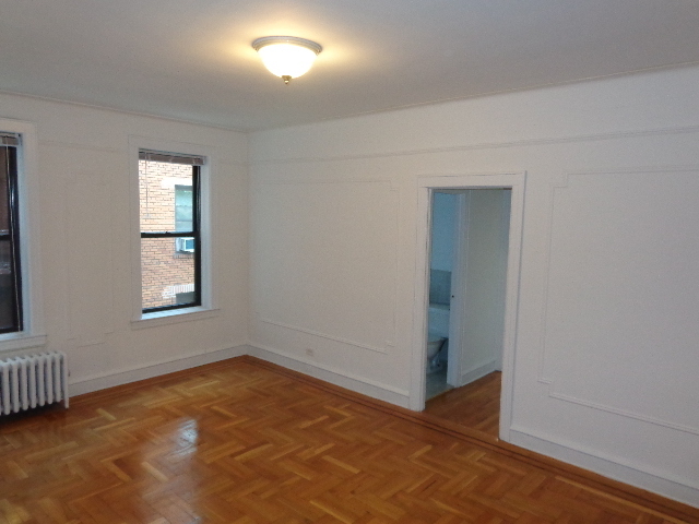 41-42 42nd Street - Photo 13