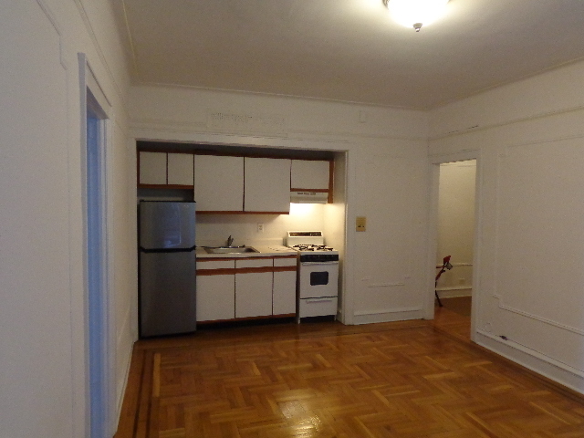 41-42 42nd Street - Photo 7