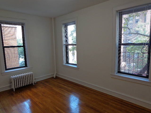 41-42 42nd Street - Photo 11