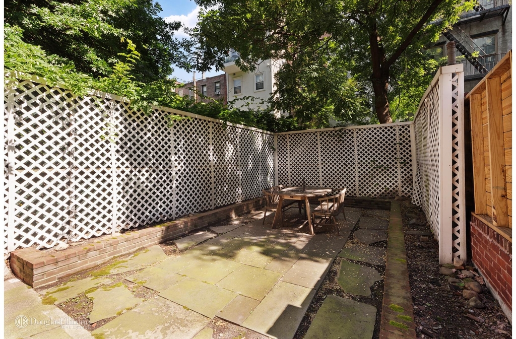 133 West 122nd St - Photo 10