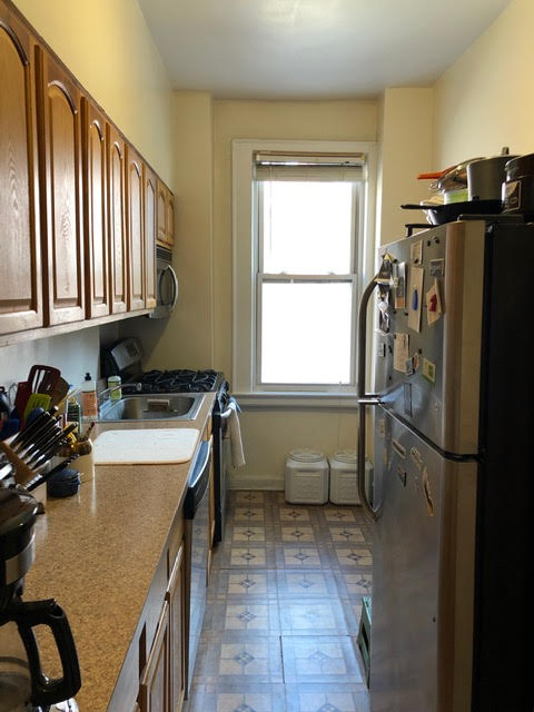 West 92 - Photo 1