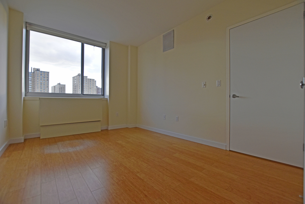 310 East 2nd - Photo 7