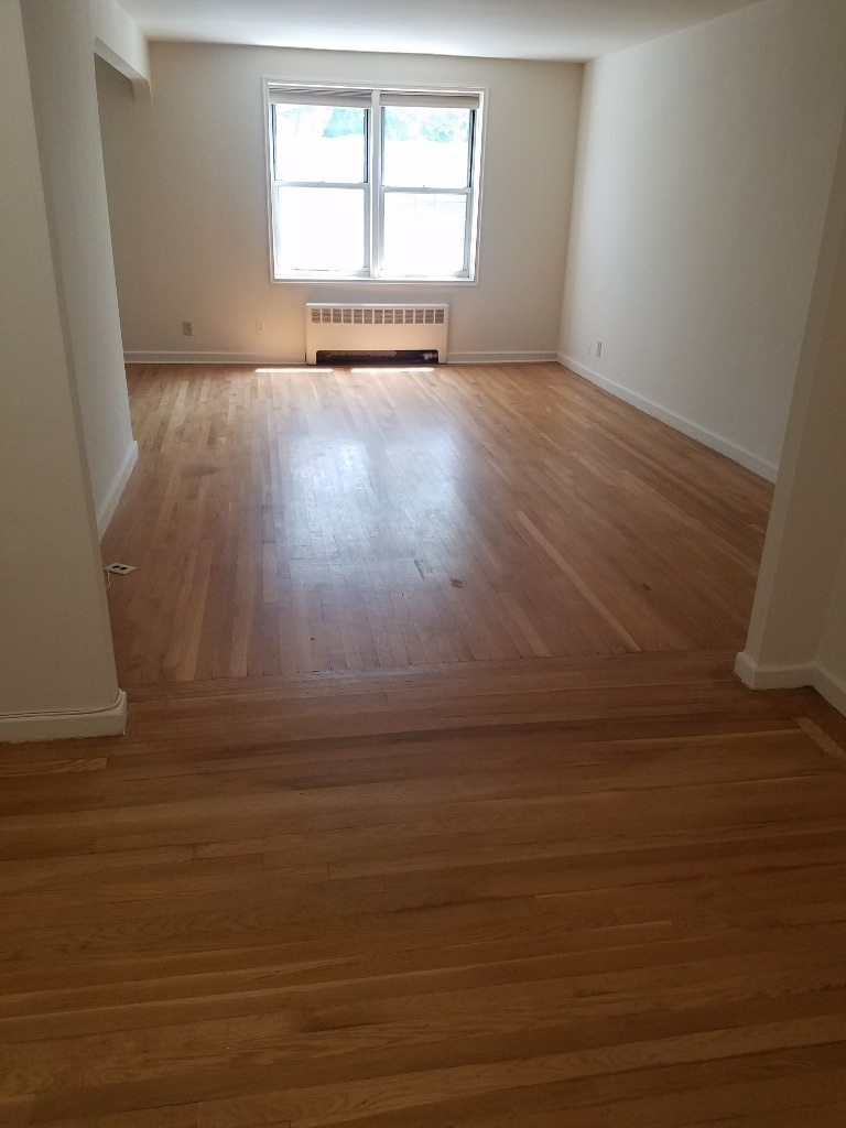 2675 Henry Hudson Parkway West - Photo 5