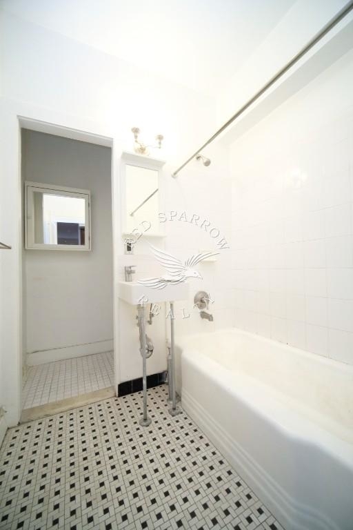 325 East 88th Street - Photo 10