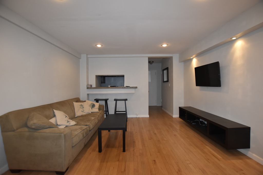 321 East 45th - Photo 1