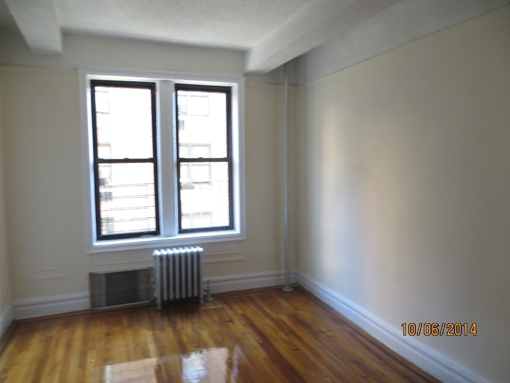 2148 Barnes Ave - Photo 4