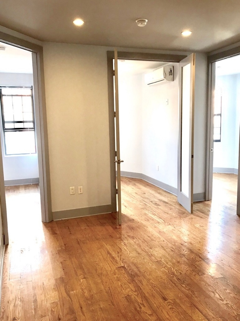 292 Bedford Ave - Photo 1