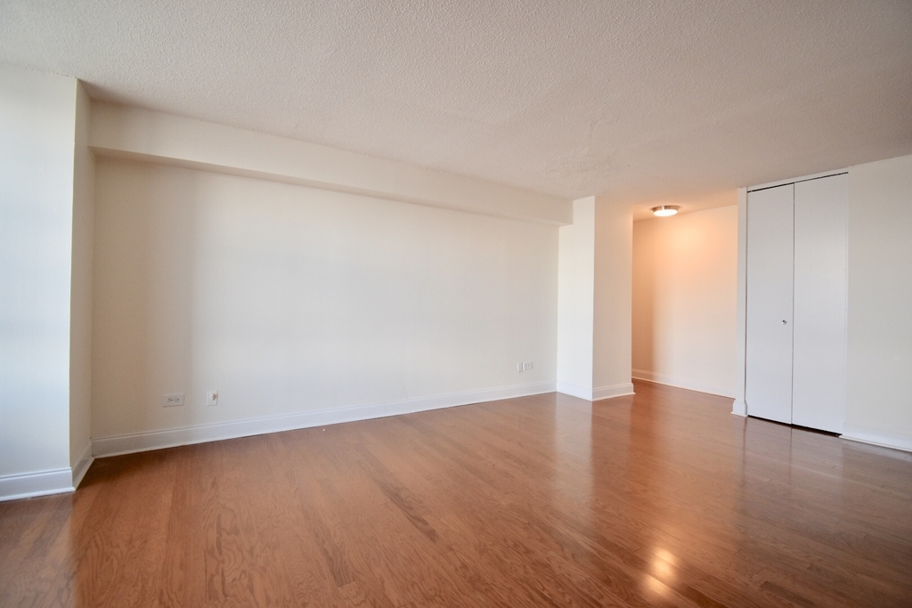 3333 Broadway - Photo 0