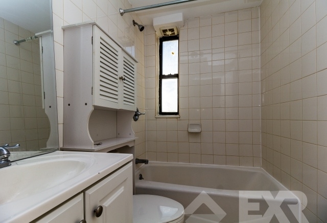 111 Lee Avenue - Photo 4