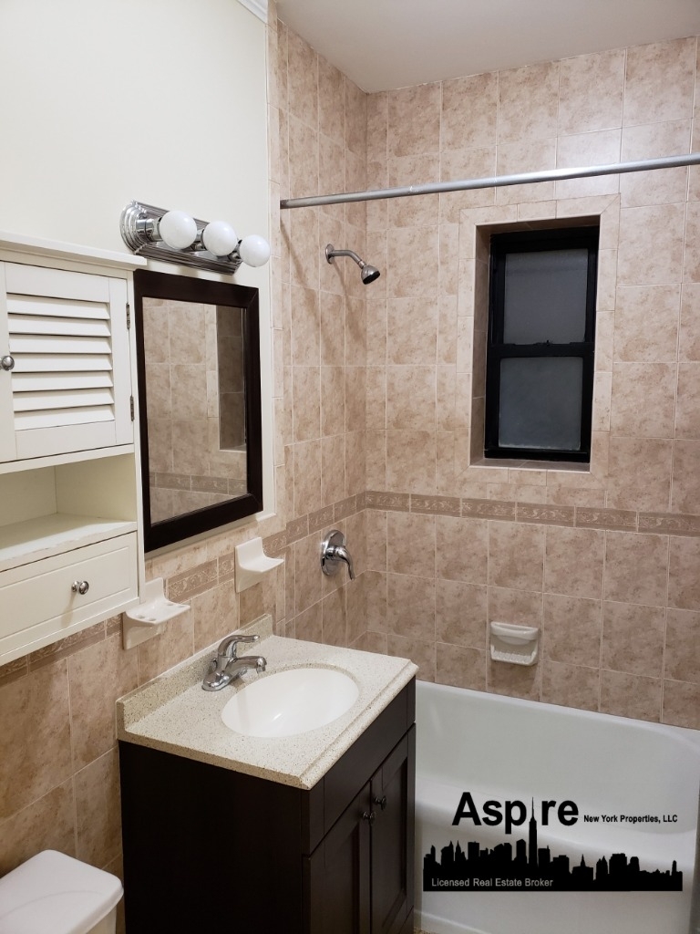 504 W 146th Street - Photo 8