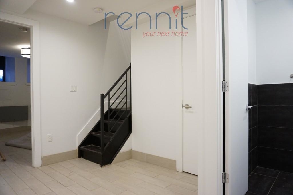 1319 Bedford Ave. - Photo 7