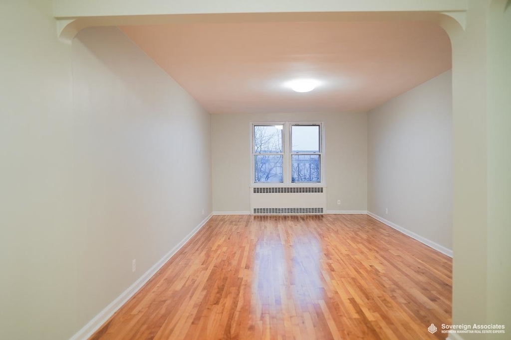 500 Kappock Street - Photo 1