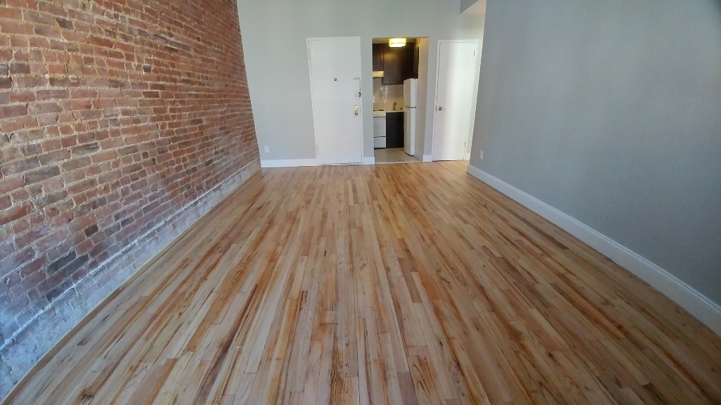 156 West 76th Street - Photo 2