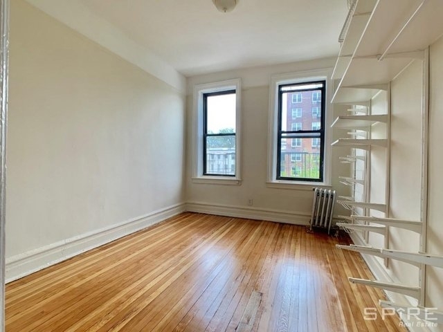 35-45 Crescent street - Photo 2