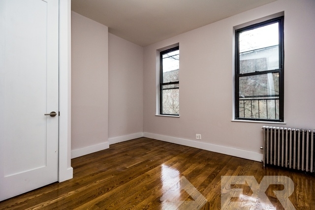 82 Saratoga Avenue - Photo 3